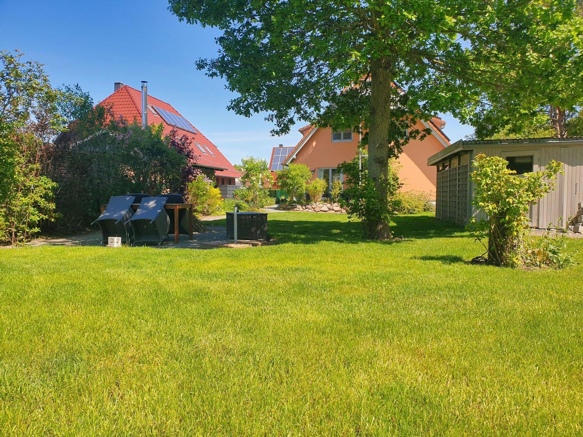 Fewo Am Wald Fewo 03 - Balkon, Gartennutzung, Sauna Glowe Exteriér fotografie